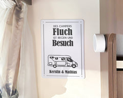 Blechschild für Camper – personalisiert – "Des Campers Fluch"