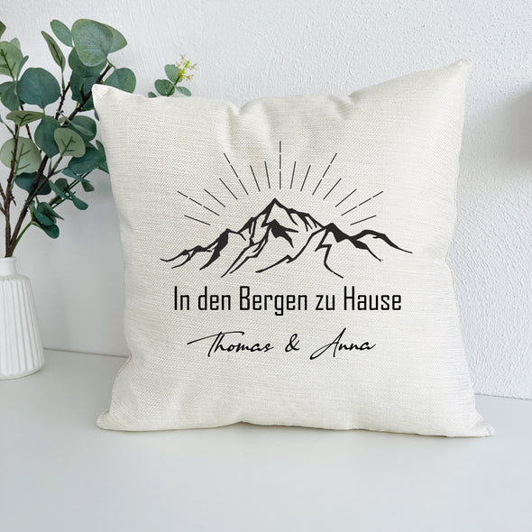 Camping Kissen "In den Bergen Zuhause" personalisiert